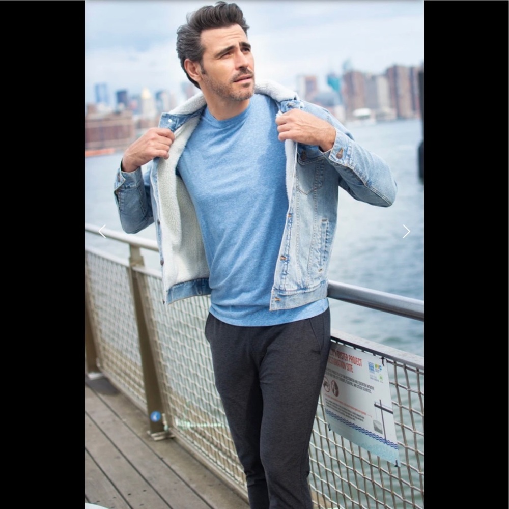 Threadfast Sherpa lined Denim Jacket - Picture 2 of 6
